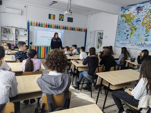 Spune NU violenței în mediul școlar!